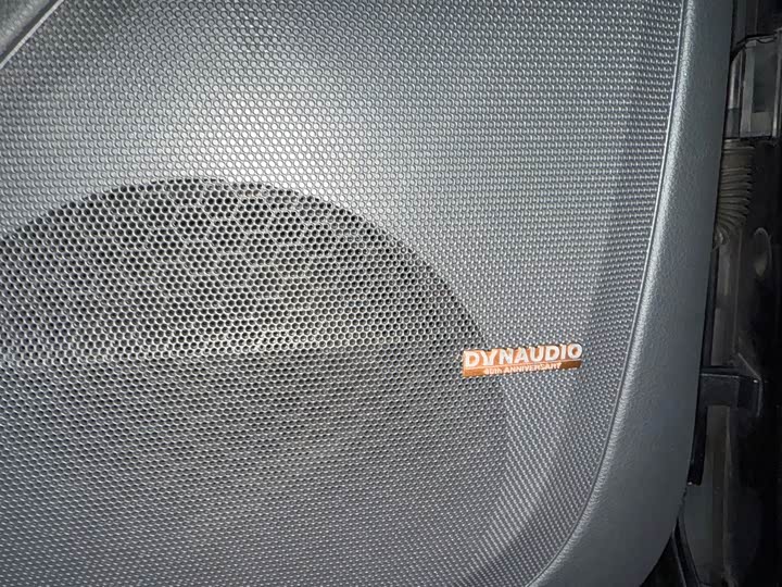 Фото 6 - Audi Q7