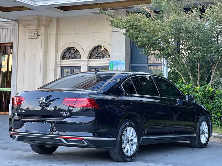 Фото 9 - Volkswagen Magotan