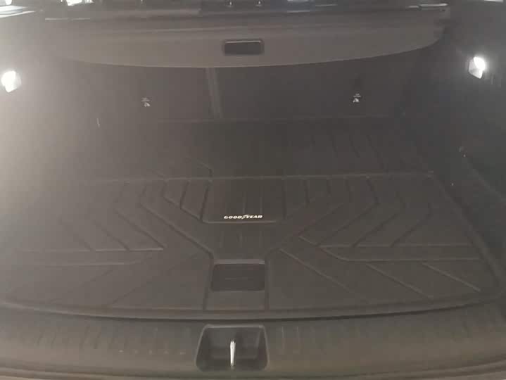 Фото 4 - LiXiang L6