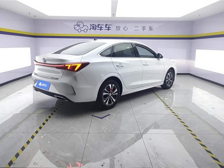 Фото 4 - Changan Eado Plus