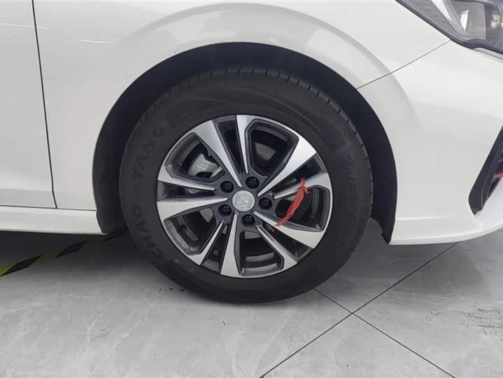 Фото 6 - Changan Eado Plus