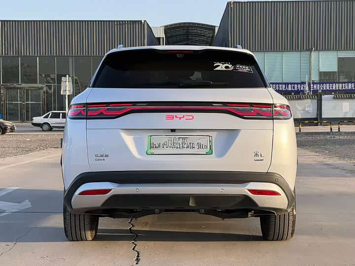 Фото 5 - BYD Song L DM-i Hybrid