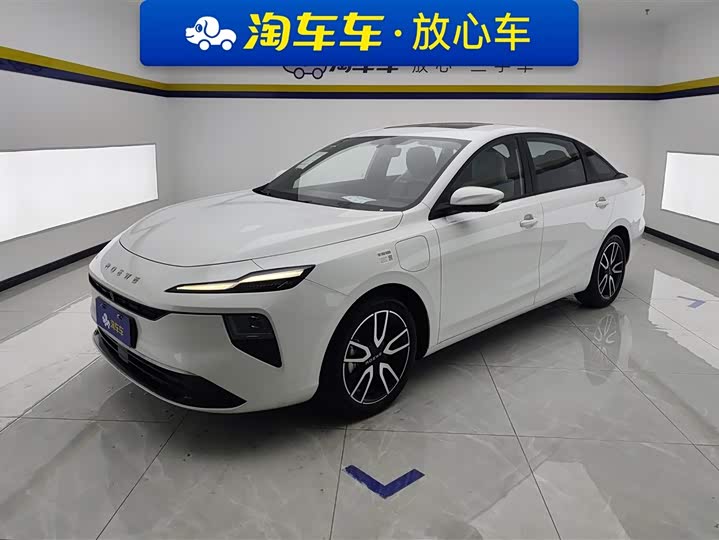 Фото 1 - Roewe D6