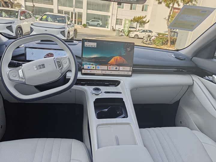 Фото 3 - Geely Galaxy E5