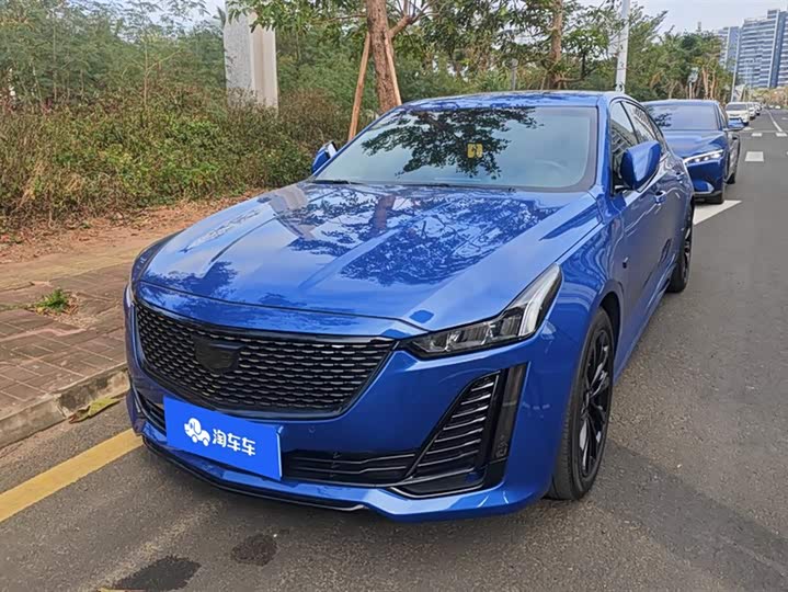 Фото 1 - Cadillac CT5