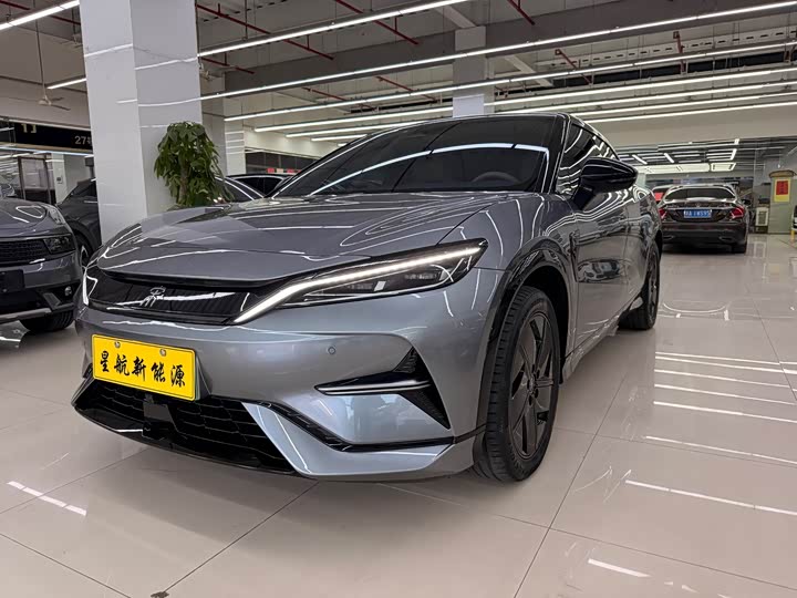 Фото 1 - BYD Song L