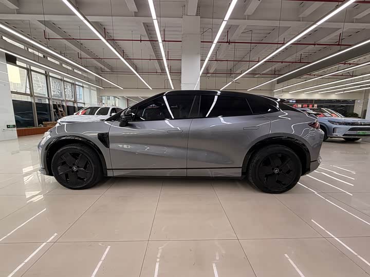 Фото 4 - BYD Song L