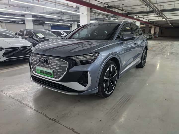 Фото 1 - Audi Q4 e-tron