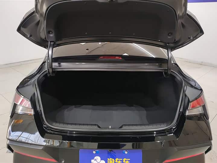 Фото 4 - Hyundai Elantra N line