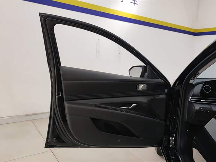 Фото 7 - Hyundai Elantra N line