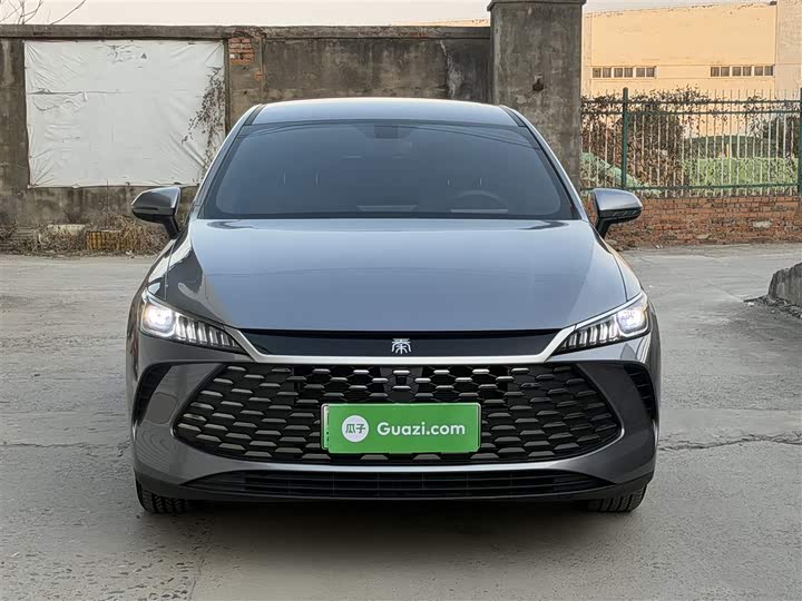 Фото 3 - BYD Qin Plus