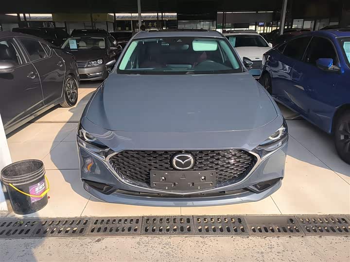 Фото 3 - Mazda 3 (Axela)