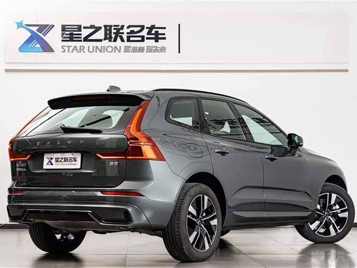 Фото 7 - Volvo XC60