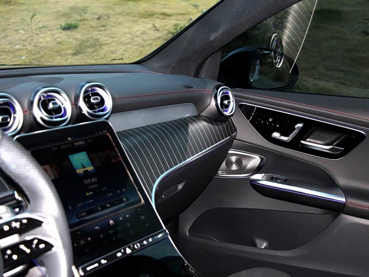 Фото 7 - Mercedes-Benz GLC-Class AMG