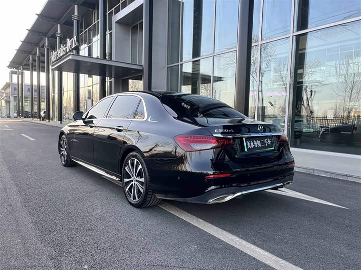 Фото 3 - Mercedes-Benz E-Class Hybrid