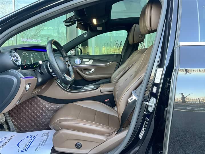 Фото 7 - Mercedes-Benz E-Class Hybrid