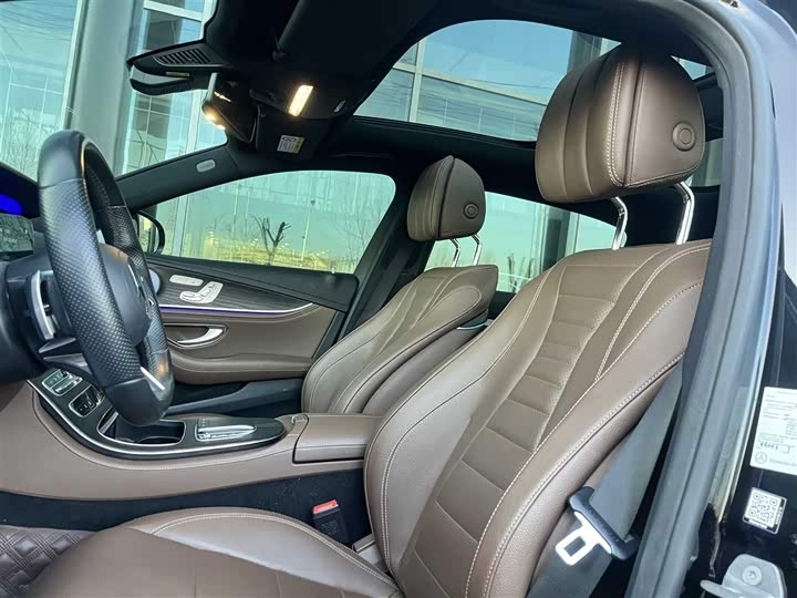 Фото 8 - Mercedes-Benz E-Class Hybrid