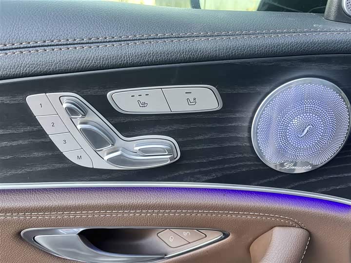 Фото 9 - Mercedes-Benz E-Class Hybrid