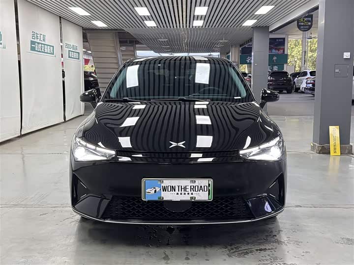 Фото 2 - XPeng P5