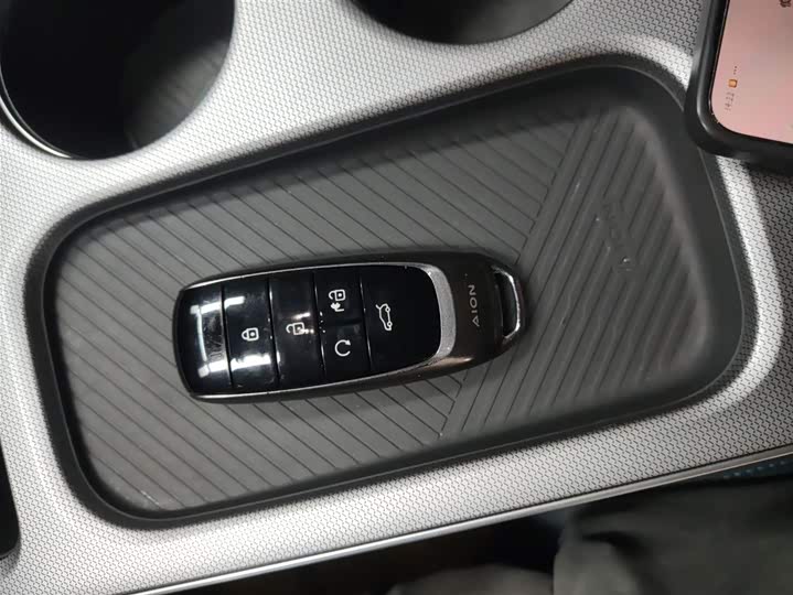 Фото 9 - GAC Aion Y