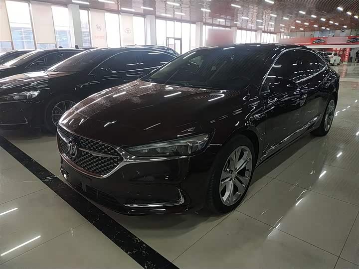Фото 2 - Buick LaCrosse