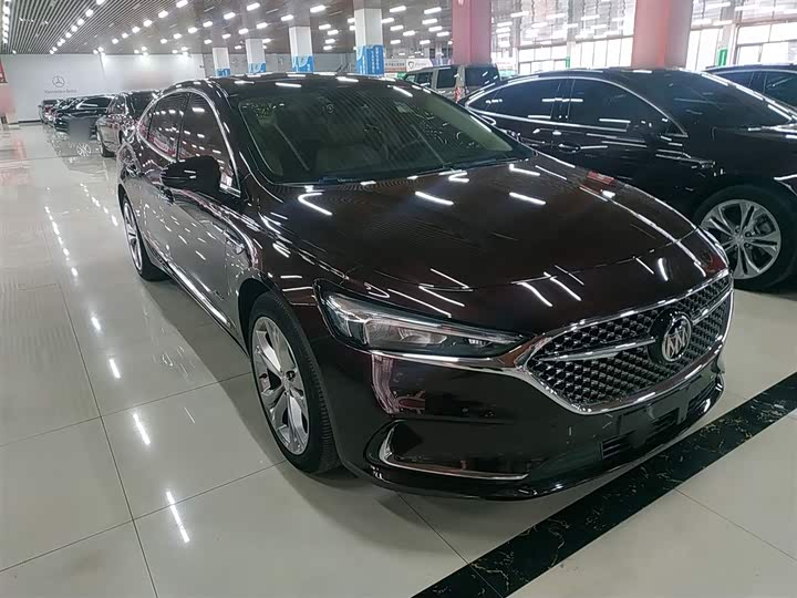 Фото 4 - Buick LaCrosse