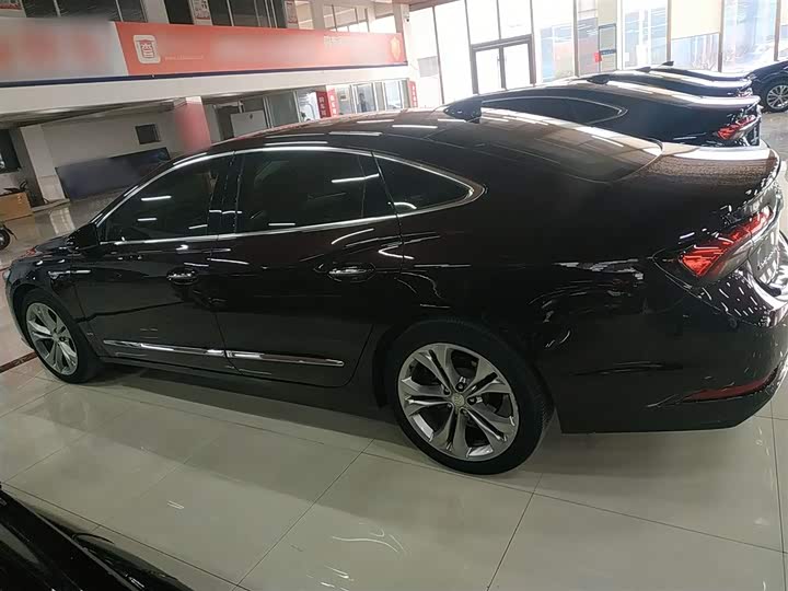 Фото 5 - Buick LaCrosse