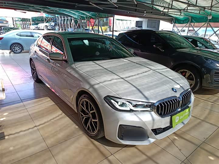 Фото 4 - BMW 5 Series