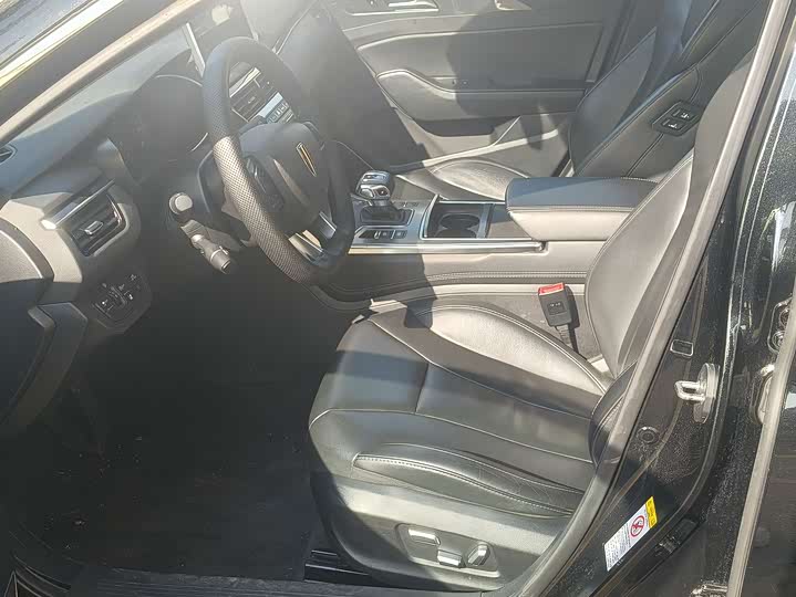 Фото 5 - Hongqi H5