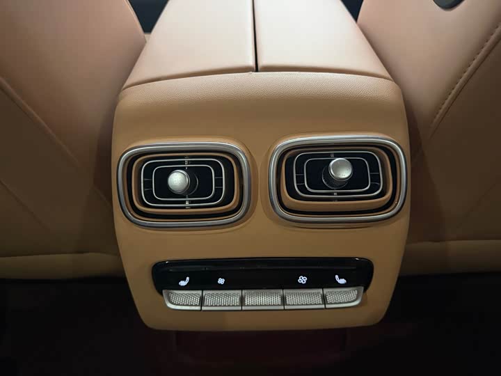 Фото 9 - Chery Tiggo 9