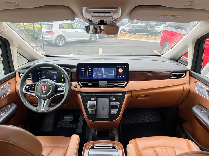 Фото 7 - Hongqi HQ9