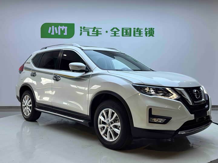 Фото 3 - Nissan X-Trail