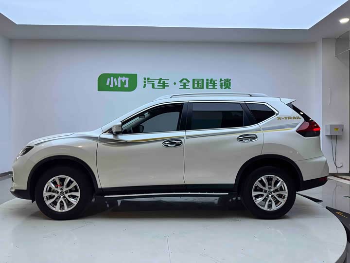 Фото 7 - Nissan X-Trail