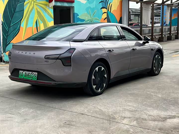 Фото 7 - XPeng Mona M03