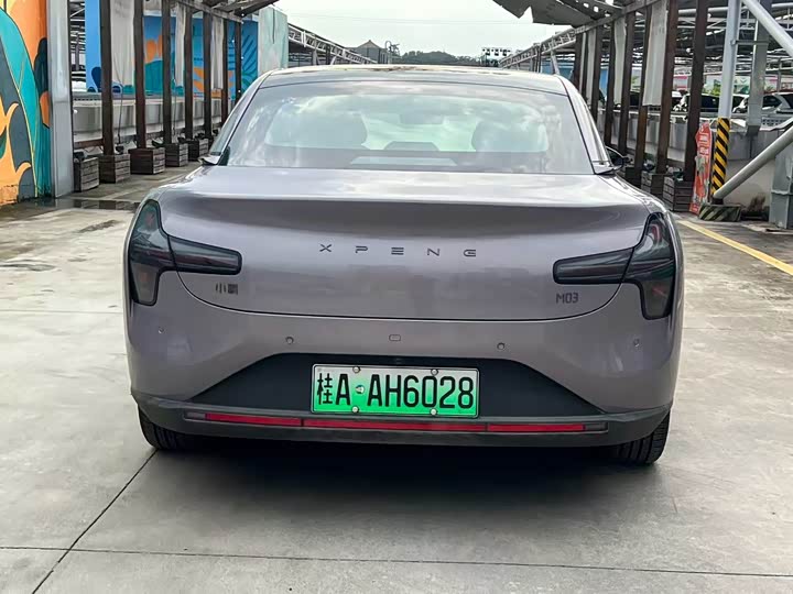 Фото 8 - XPeng Mona M03