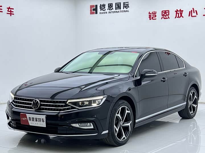 Фото 1 - Volkswagen Magotan