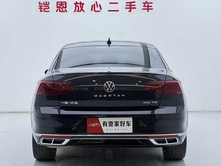 Фото 5 - Volkswagen Magotan