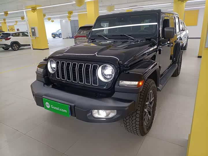Фото 5 - Jeep Wrangler
