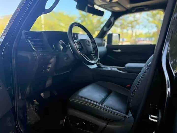 Фото 7 - Lexus GX