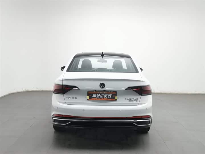 Фото 4 - Volkswagen Sagitar L