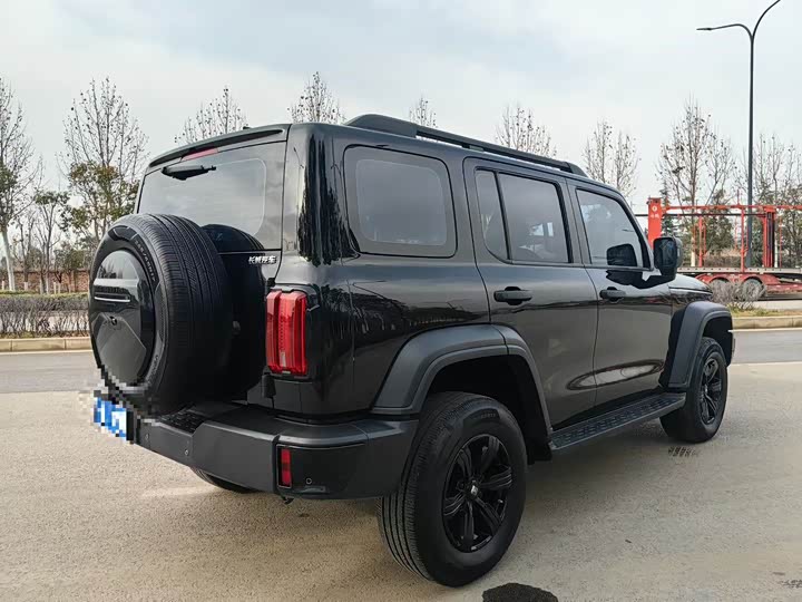 Фото 7 - Tank 300