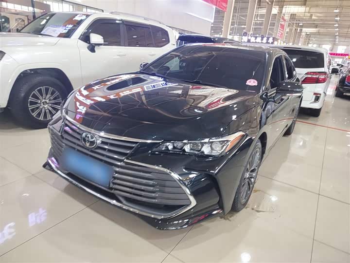 Фото 2 - Toyota Avalon