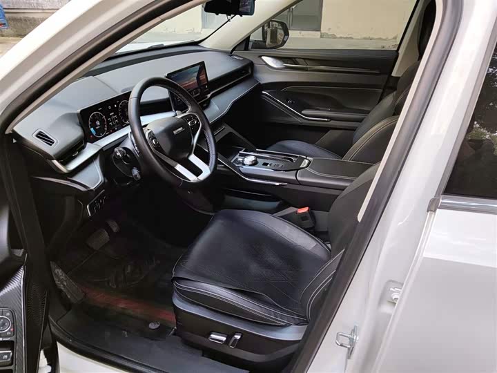 Фото 8 - Haval H6