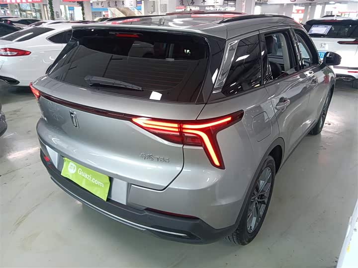 Фото 7 - Bestune T55