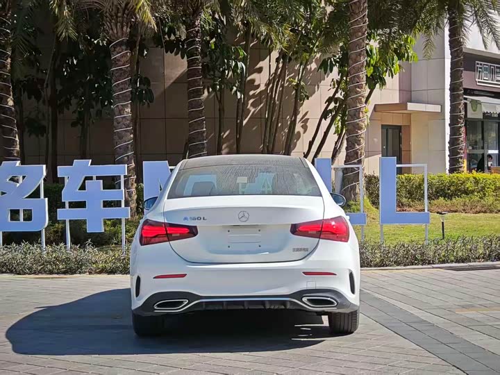 Фото 5 - Mercedes-Benz A-Class