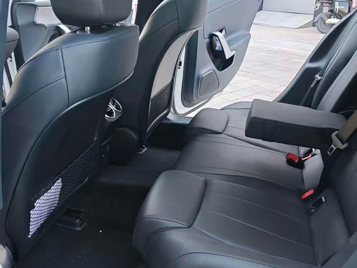 Фото 8 - Mercedes-Benz A-Class