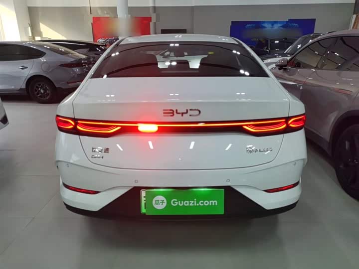 Фото 6 - BYD Qin Plus