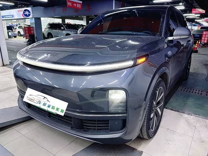 Фото 1 - LiXiang L8