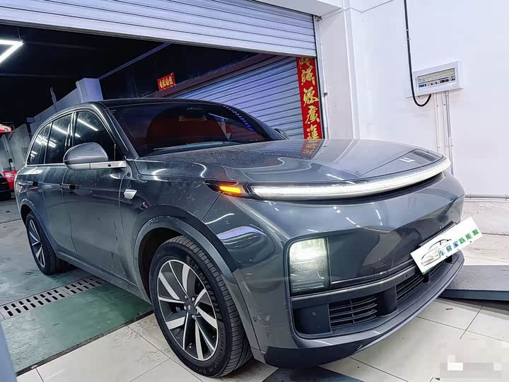 Фото 3 - LiXiang L8