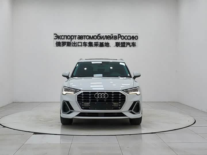 Фото 2 - Audi Q3